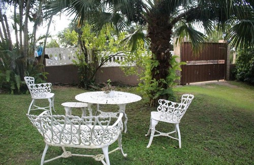 Los Robalos Cama Y Desayuno | Ground Floor Apartment with 2 bedrooms located in B&B stay in Samaná