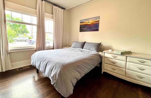 Flagstaff Casa | Relaxing Historic Home in Downtown Pet Friendly