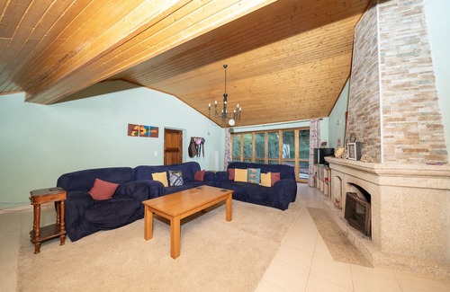Moitas Cama Y Desayuno | "Yellow House - Casa Amarela" Is a Family Run Farmhouse in the Mountains