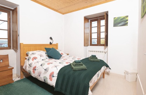 Moitas Cama Y Desayuno | "Yellow House - Casa Amarela" Is a Family Run Farmhouse in the Mountains