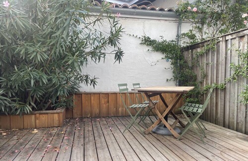 Le Canon Apartamento | Apartment 'Appartement Terrasse Ref46' with Shared Pool, Private Terrace and Wi-Fi