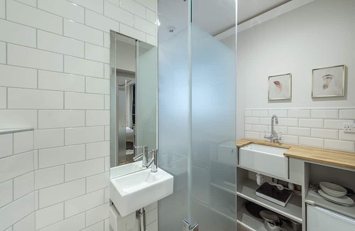Campden Apartamento | Small Kensington Studio, 5 mins to Kensington Palace & 10 mins to Portobello Rd
