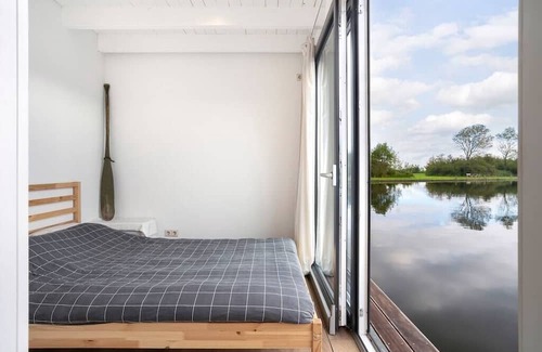 Oud Ade Alquiler De Eote | Luxe houseboat 4 volw/2 kind op Kagerplassen (ZH)