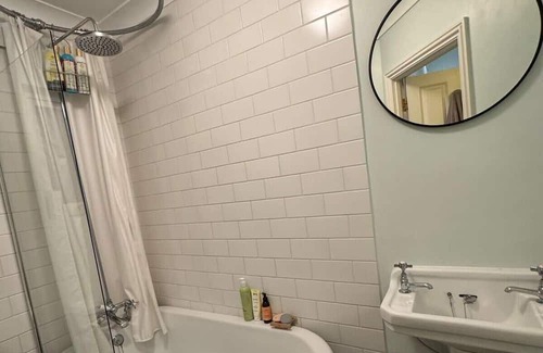 Dalgarno Apartamento | Cosy & Charming 1BD Flat — Kensal Rise, London!