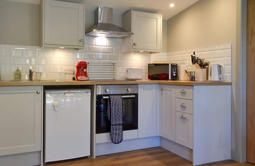 Middleton Cabaña | 1 bedroom accommodation in Middleton-by-Wirksworth, near Matlock