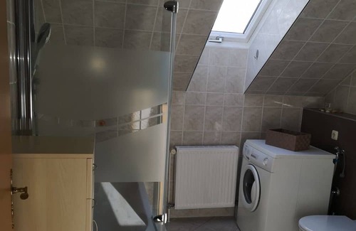 Schoenfeld-Weissig Apartamento | Apartment 'Ruhe Am Sandweg' with Balcony and Wi-Fi