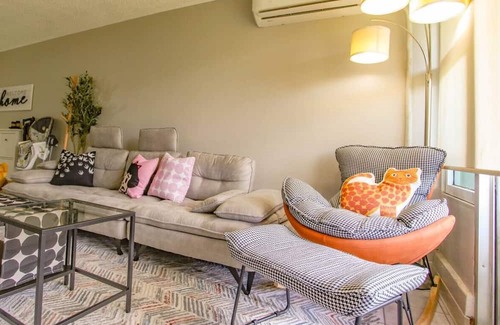 Tamuning Apartamento | Your family will be close to everything when you stay at this Kids friendly centrally-located place