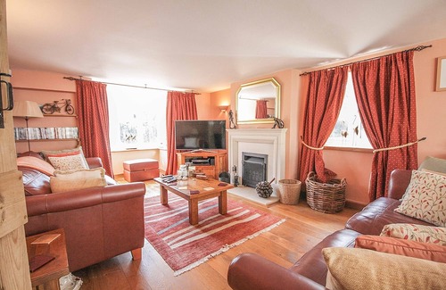 Old Sodbury Cabaña | Charming 5-Bed Cottage in Old Sodbury Bristol