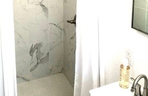 Lakeview Apartamento | Lakeview Luxury Queen Studio 17