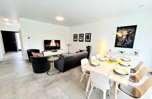 Reckange-sur-Mess Casa | Luxurious 5 bedrooms house