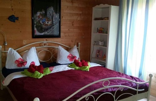 Falkensee Apartamento | Holiday home Schweizerhaus