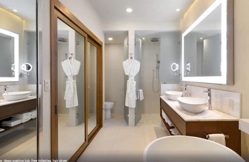 San José del Cabo Complejo | Luxury 2 Bedroom apartment Cabo Beach Resort
