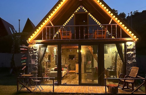 Pazar Casa | doğanın içinde geniş bahçesıyle jakuzı ve salıncak keyıfıyle huzurlu mustakil ye