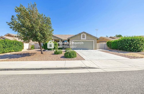 Palmdale Casa | Oasis of Comfort on Alton Drive #41892