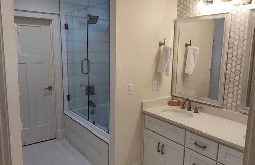 Eden Isle Casa | Eden Isle beautiful new home, 2 blocks to the marina.