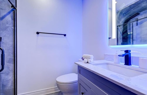 Markham Casa | Cozy home in Markham city where you can gather with family and friends.