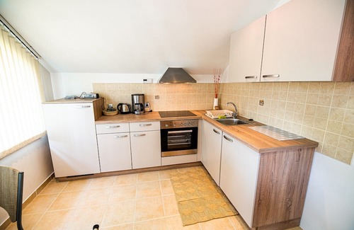Varpolje Apartamento | Restful Two Bedroom Apartment in Rečica ob Savinji