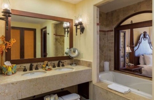 Cabo San Lucas Condominio | Hacienda Encantada