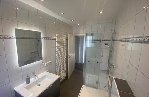 Toenisvorst Apartamento | Komfort-Apartment Birke