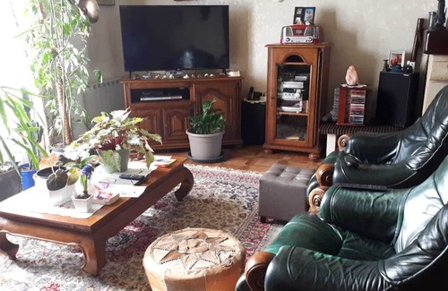 Maurepas Casa | Maison au Calme, Avec Joli Jardin, Proche de Toutes Commodités, de Versailles