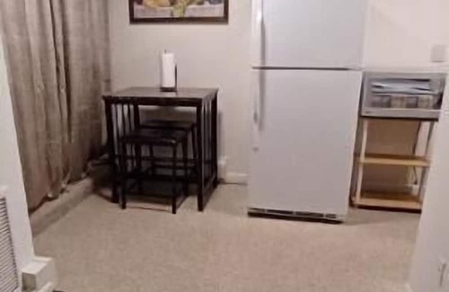 Fairfield Apartamento | Beautiful studio apartment in a secure executive building near 2 major hospitals