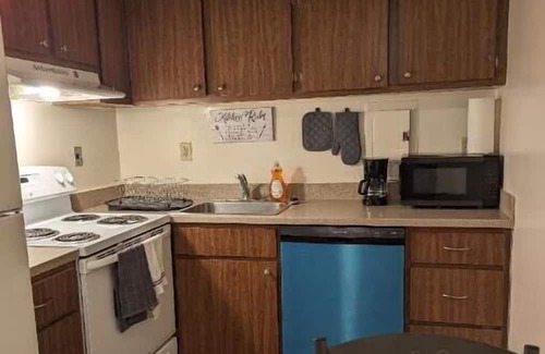 Fairfield Apartamento | Studio apartment in a secure executive building near 2 major hospitals and beach