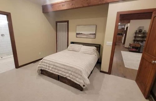 Dryden Casa | Private River house near Leavenworth on 10 acres