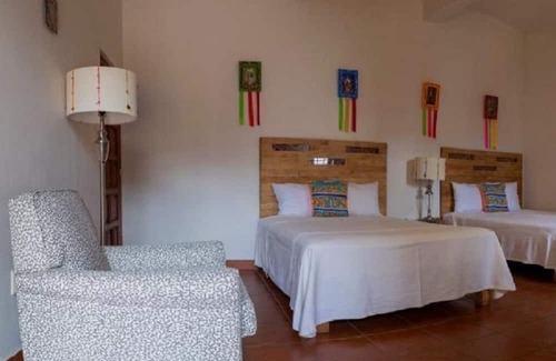 Luis Jiménez Figueroa Cama Y Desayuno | Habitación Retablos en Casa Los Arquitos B&B