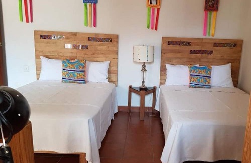 Luis Jiménez Figueroa Cama Y Desayuno | Habitación Retablos en Casa Los Arquitos B&B