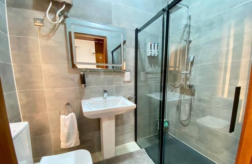Awoshie Casa | Inviting 3-Bed House in Awoshie, Accra
