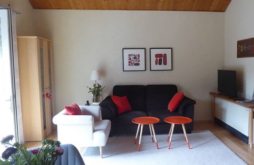 Rothhelmshausen Casa | Holiday Home "Ferienhaus 1" with Private Terrace & Wi-Fi