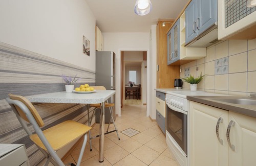 Bemowo Apartamento | Apartment With Balcony for 2 by Renters