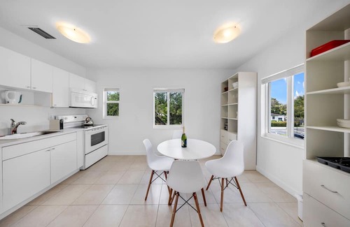 El Portal Apartamento | El Portal Miami 2 Bedroom Apartment