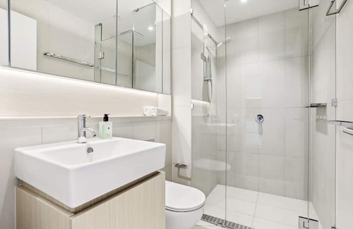 Chinatown Apartamento | SYD1801 CBD Location 2B1B Apt w pool, walk to Chinatown