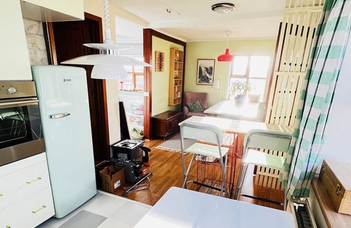 Hellissandur Cabaña | Enchanting Ocean Clif 1-bedroom cottage in Hellissandur