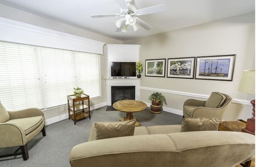 Norfolk Cabaña | 1 BD Cottage at Kings Creek