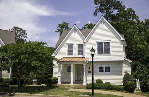 Norfolk Cabaña | 1 BD Cottage at Kings Creek