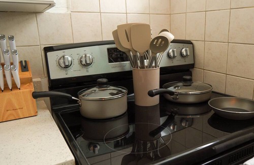 Ybor City Casa | Cozy Tampa Bay Guesthouse Bungalow 5 minutes from downtown!!
