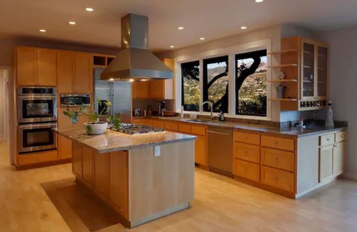 Carmel Valley Cabina | Laguna Seca Race Cabin