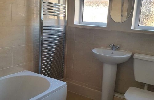 Shipton Cabaña | Yorkshire Quirky Cottage set in a safe space garden.