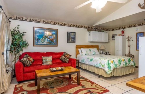 Cleora Cabina | The Ibis Cabin - Accommodates 4 Guests