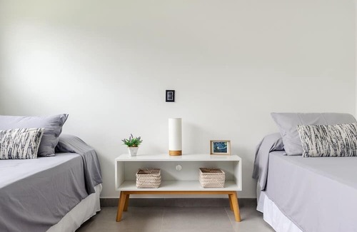 Chacras de Coria Casa | Elegante y Moderno Duplex en Chacras