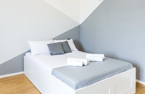 Affori Apartamento | Vrbo Property