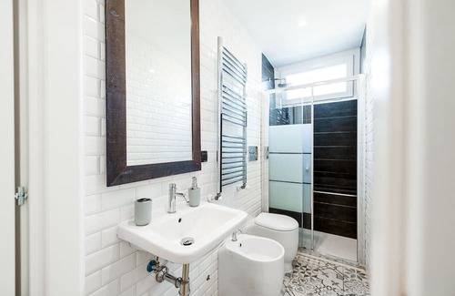 Affori Apartamento | Vrbo Property