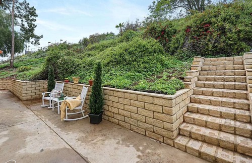 North Broadway Casa | Cozy Spanish villa with panoramic views, fire place, sauna and room to exhale!