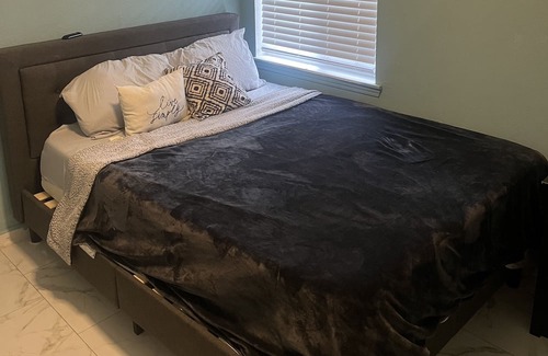 Terrytown Casa | Cozy home in the Big Easy.