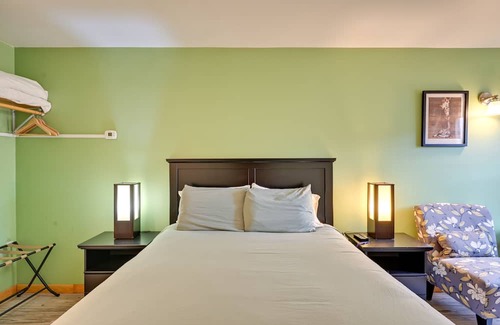 Crestone Apartamento | Walkable ‘Stargate’ Studio in Tranquil Crestone!
