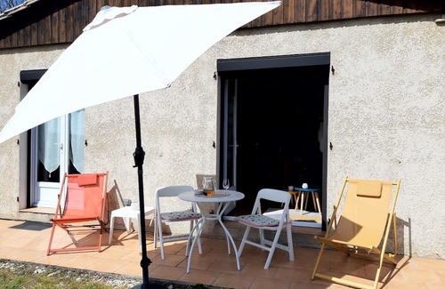 Cahuzac Cabaña | Gîte 3 Rénové au Coeur des Bastides