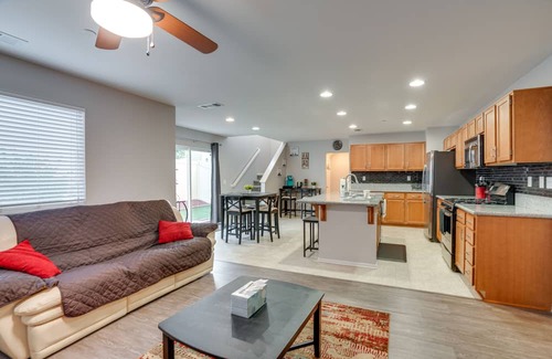 Menifee Casa | Lake Elsinore Home w/ Fenced-In Yard & Fire Pit!