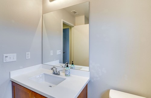 Menifee Casa | Lake Elsinore Home w/ Fenced-In Yard & Fire Pit!